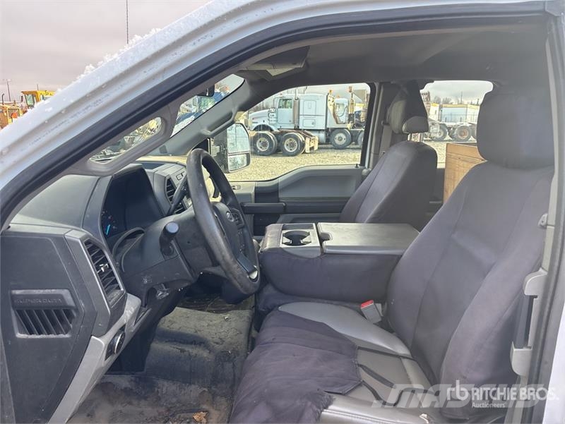 Ford F-250 XL 4x4 Extended Cab Pickup Citi