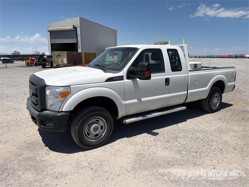 Ford F-250 XL 4x4 Extended Cab Pickup Anders