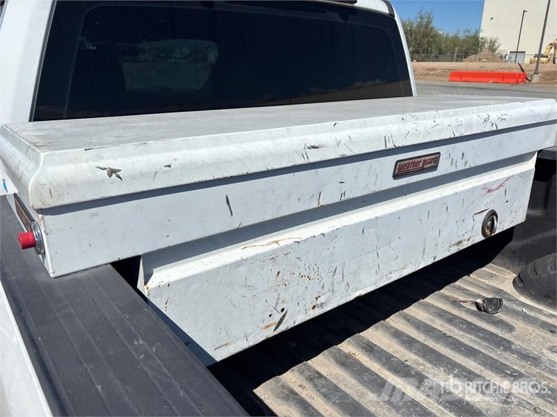 Ford F-250 XL 4x4 Extended Cab Pickup Egyéb