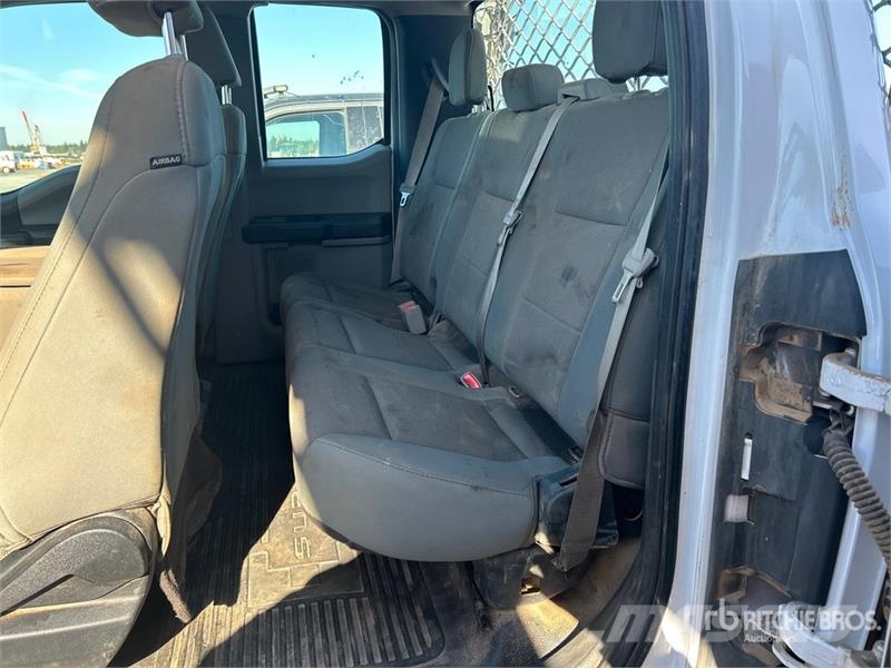 Ford F-250 XL 4x4 Extended Cab Pickup Прочие фургоны