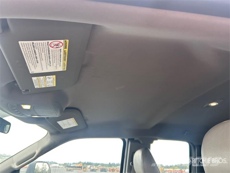 Ford F-250 XL 4x4 Extended Cab Pickup Ostalo