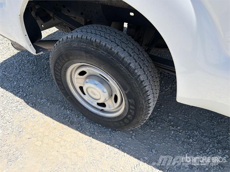Ford F-250 XL 4x4 Extended Cab Pickup Άλλα Vans