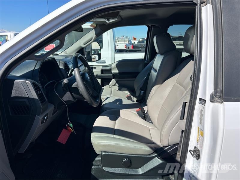 Ford F-250 XL 4x4 Extended Cab Pickup Otras furgonetas