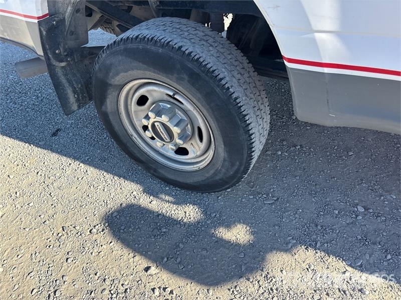 Ford F-250 XL 4x4 Extended Cab Pickup Anders