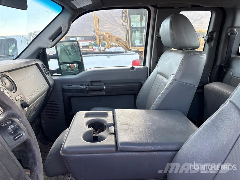 Ford F-250 XL 4x4 Extended Cab Pickup 其他