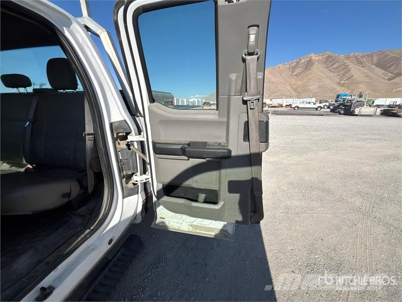 Ford F-250 XL 4x4 Extended Cab Pickup Anders