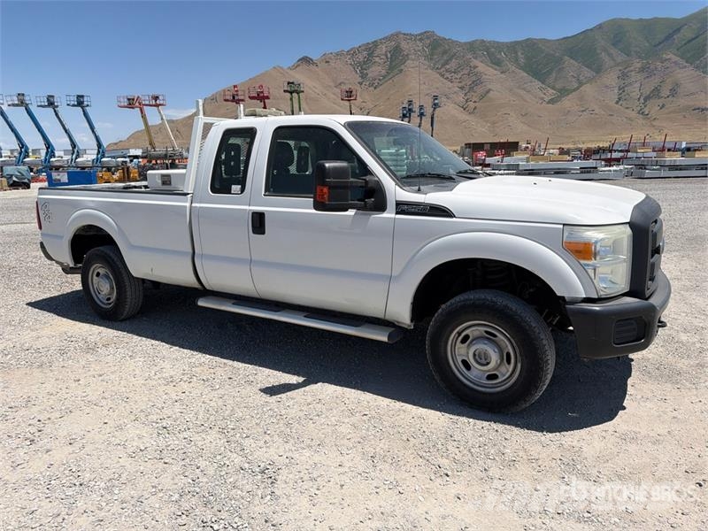 Ford F-250 XL 4x4 Extended Cab Pickup Άλλα Vans