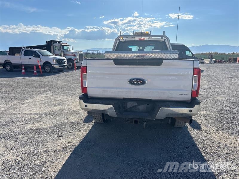 Ford F-250 XL 4x4 Extended Cab Pickup Anders