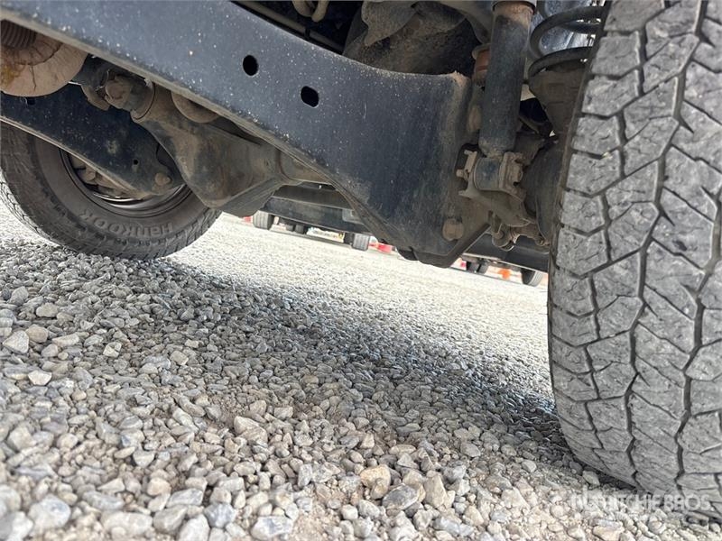 Ford F-250 XL 4x4 Extended Cab Pickup Ostalo