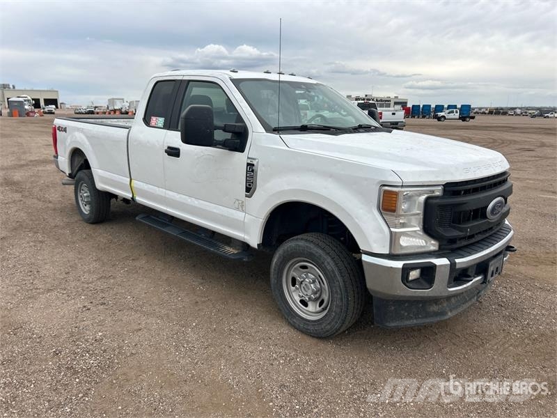 Ford F-250 XL 4x4 Extended Cab Pickup 其他
