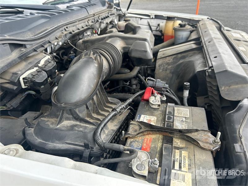 Ford F-250 XL 4x4 Extended Cab Pickup Ostalo