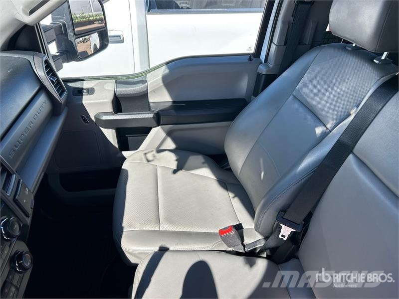 Ford F-250 XL 4x4 Extended Cab Pickup Otras furgonetas
