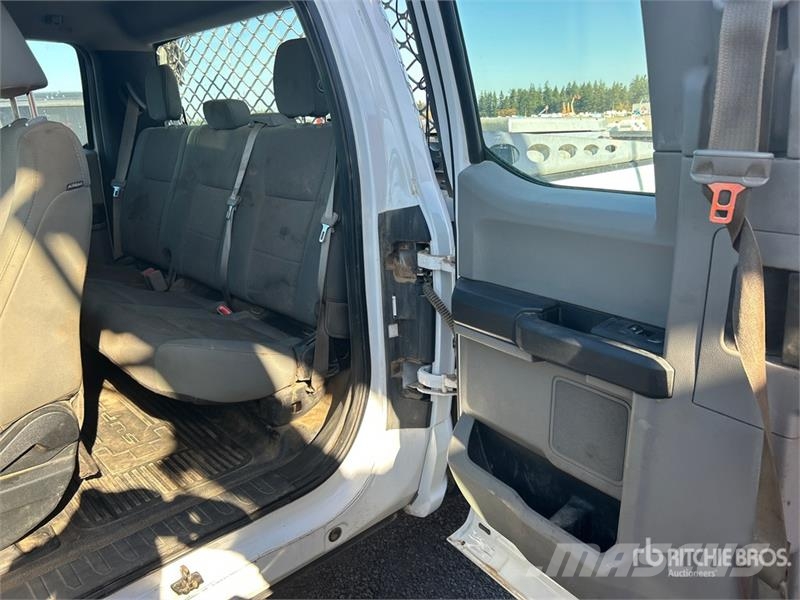 Ford F-250 XL 4x4 Extended Cab Pickup Прочие фургоны