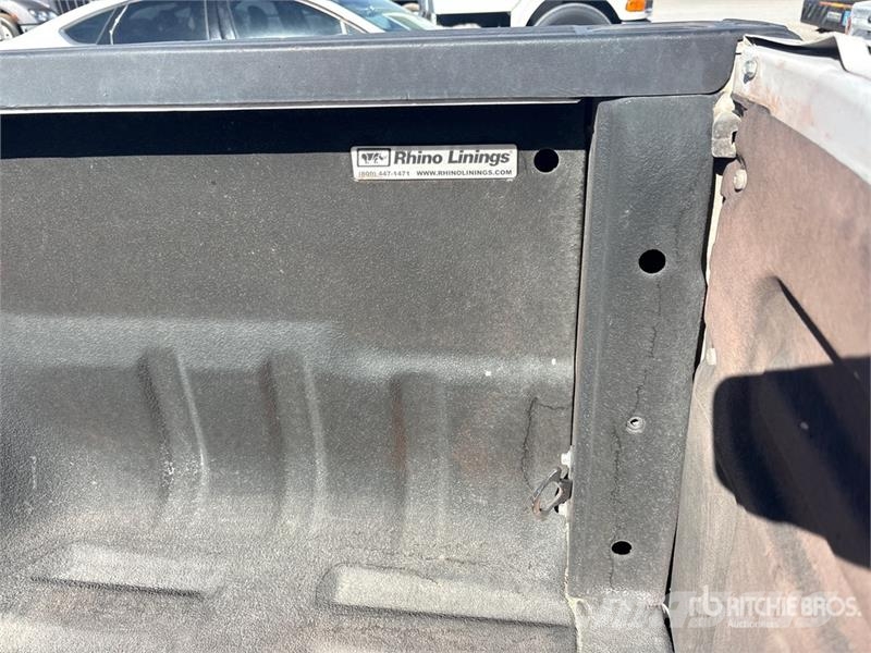 Ford F-250 XL 4x4 Pickup Altele