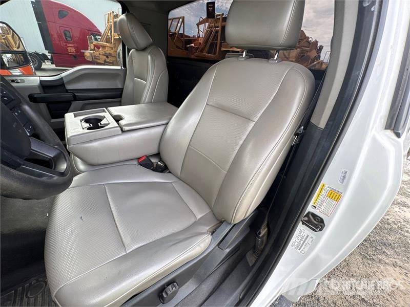 Ford F-250 XL 4x4 Pickup Άλλα Vans