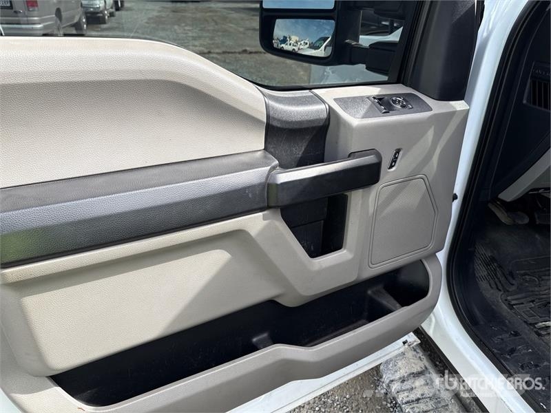 Ford F-250 XL 4x4 Pickup Άλλα Vans
