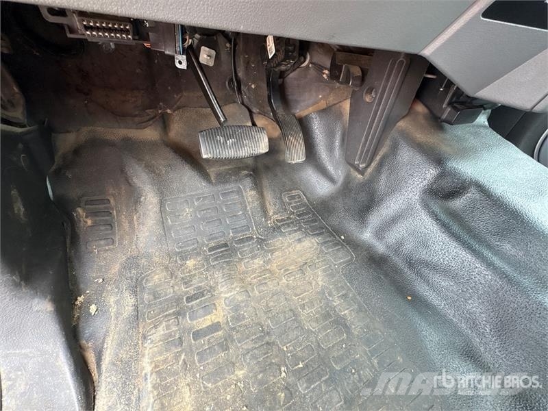 Ford F-250 XL 4x4 Pickup Andere Transporter