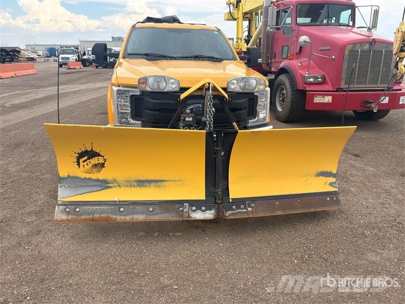 Ford F-250 XL 4x4 Snow Plow Truck 시립/다목적 차량