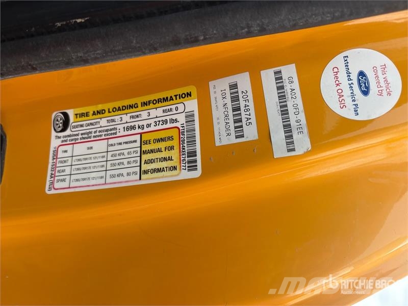 Ford F-250 XL 4x4 Snow Plow Truck 시립/다목적 차량