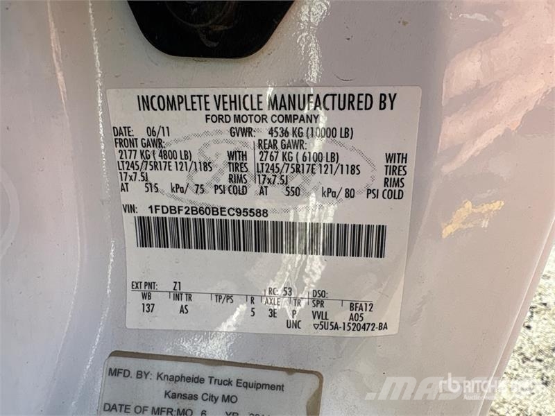 Ford F-250 XL 4x4 Utility Truck Utilitaire benne