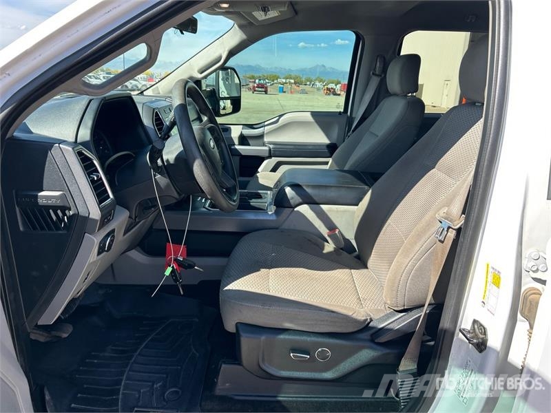 Ford F-250 XLT 4x4 Crew Cab Pickup Otras furgonetas