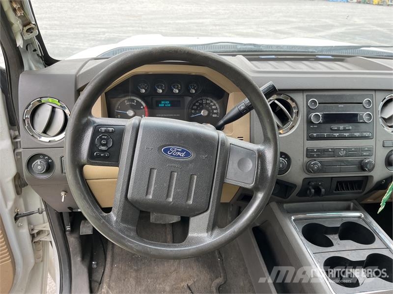 Ford F-250 XLT 4x4 Crew Cab Pickup Άλλα Vans