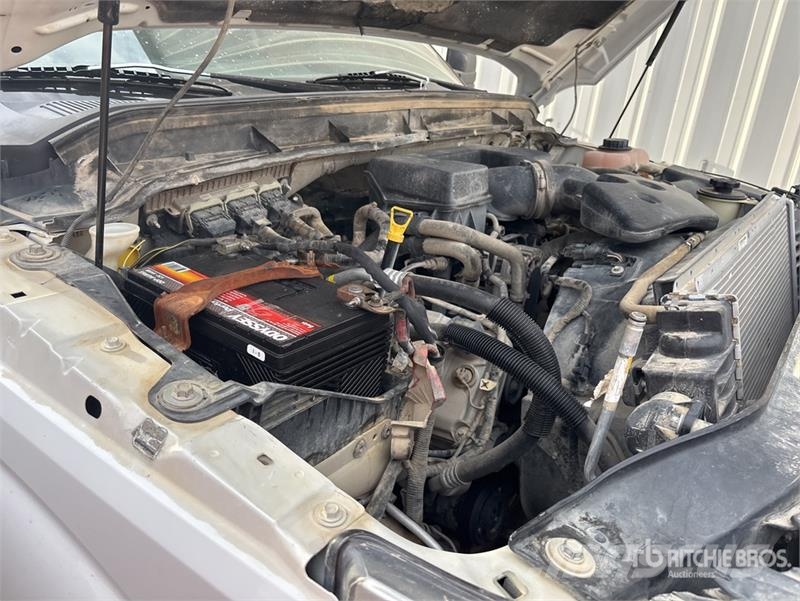 Ford F-250 XLT 4x4 Crew Cab Pickup Kita