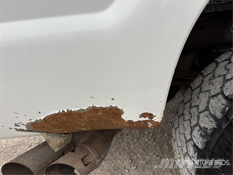 Ford F-250 XLT 4x4 Crew Cab Pickup Anders