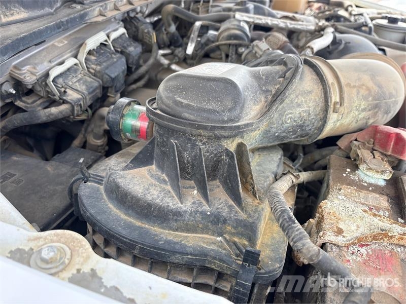 Ford F-250 XLT 4x4 Crew Cab Pickup Drugi