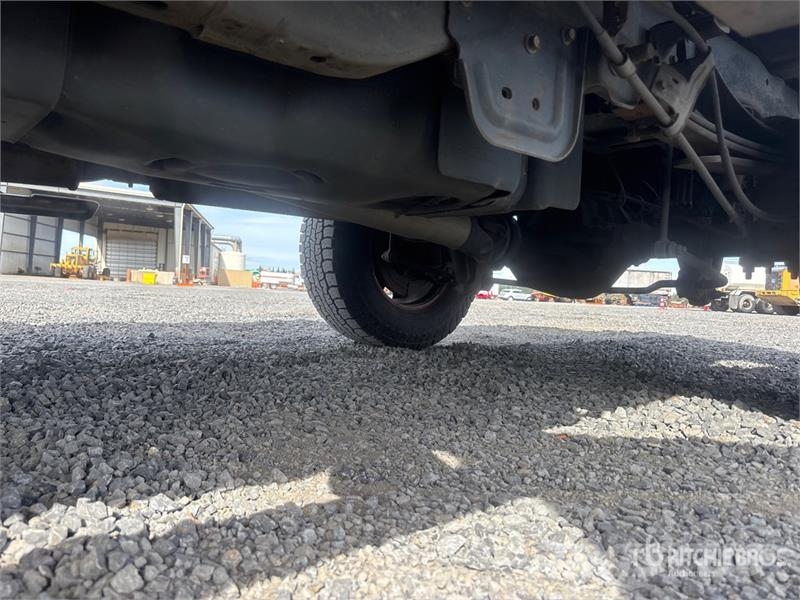 Ford F-250 XLT 4x4 Crew Cab Pickup Ostalo