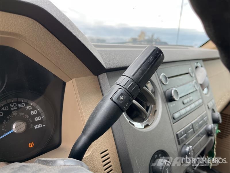 Ford F-250 XLT 4x4 Crew Cab Pickup Άλλα Vans
