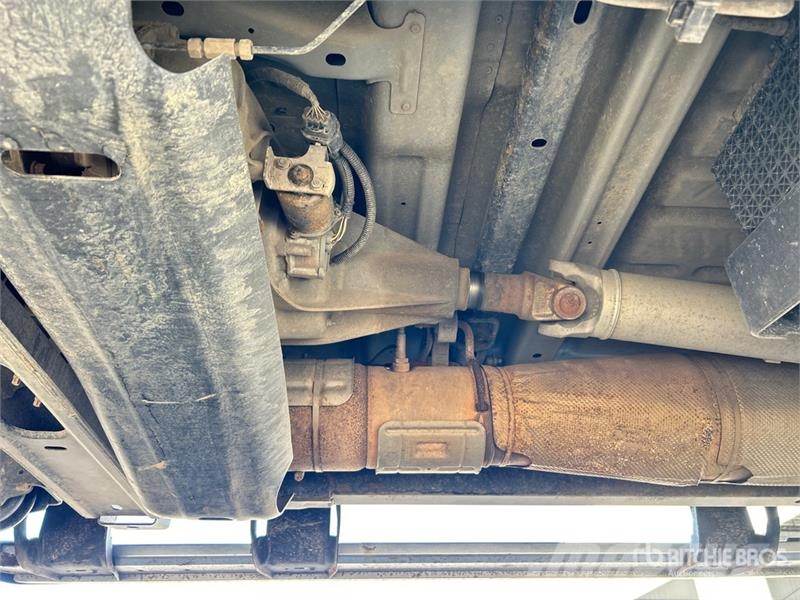 Ford F-250 XLT 4x4 Crew Cab Pickup Otras furgonetas