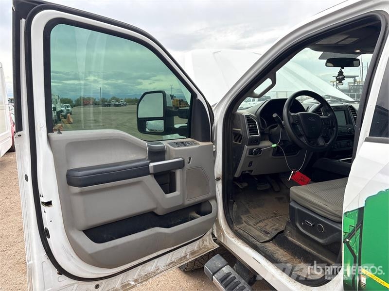 Ford F-250 XLT 4x4 Crew Cab Pickup Citi