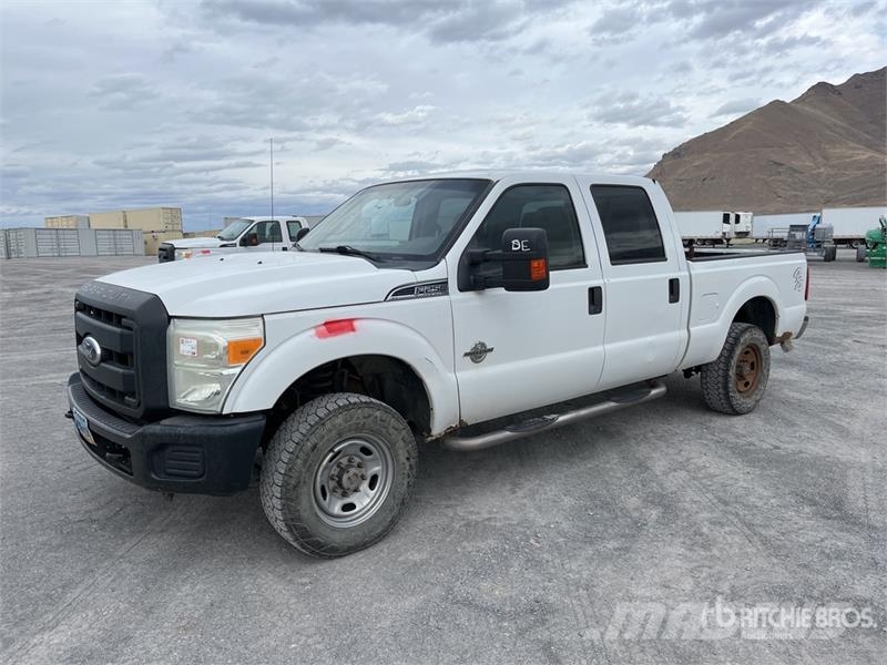 Ford F-250 XLT 4x4 Crew Cab Pickup Άλλα Vans