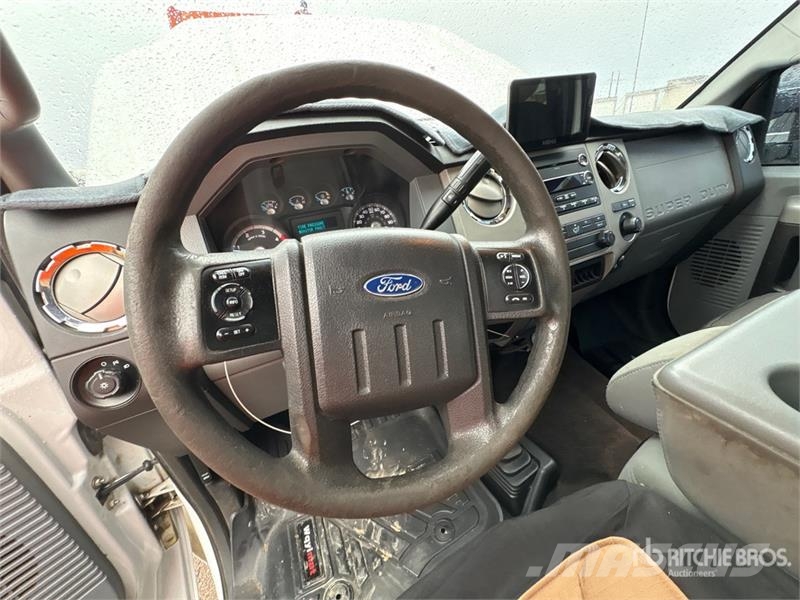 Ford F-250 XLT 4x4 Extended Cab Pickup Citi