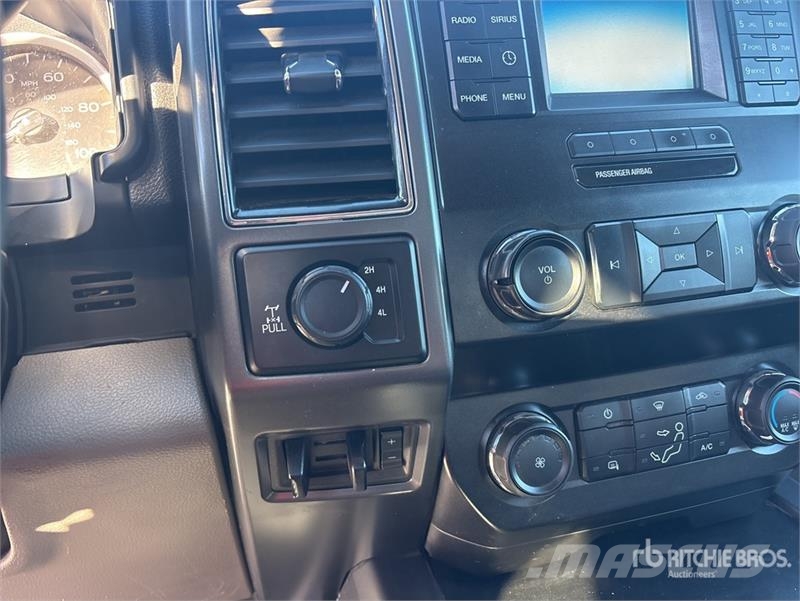 Ford F-250 XLT 4x4 Extended Cab Pickup Інше