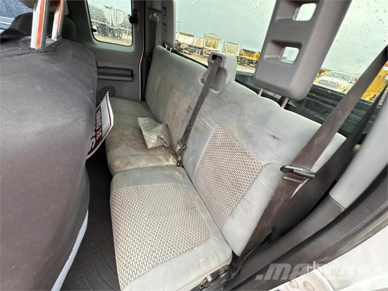 Ford F-250 XLT 4x4 Extended Cab Pickup Citi