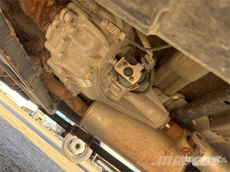 Ford F-250 XLT 4x4 Extended Cab Utility Truck Utilitaire benne