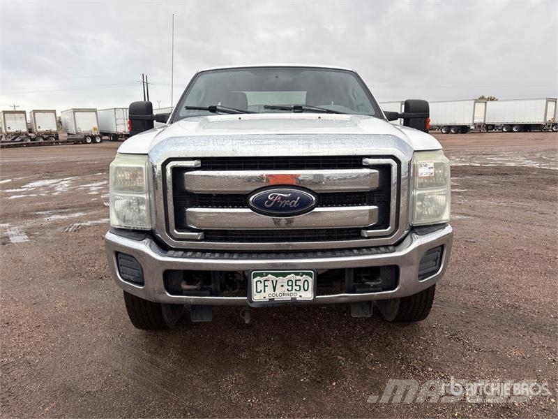 Ford F-250 XLT 4x4 Extended Cab Pickup Citi