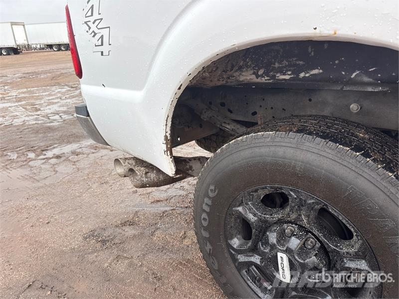 Ford F-250 XLT 4x4 Extended Cab Pickup Citi