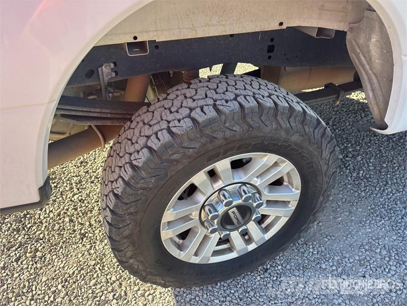 Ford F-250 XLT 4x4 Extended Cab Pickup Інше
