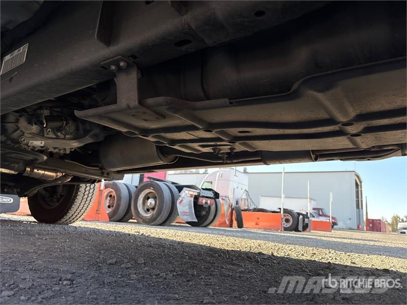 Ford F-250 XLT 4x4 Extended Cab Pickup その他