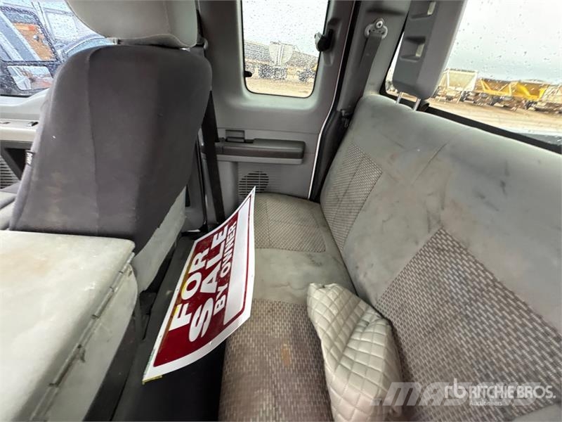 Ford F-250 XLT 4x4 Extended Cab Pickup Citi