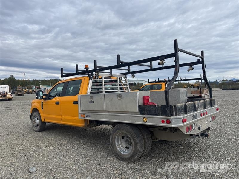 Ford F-350 Flakbilar