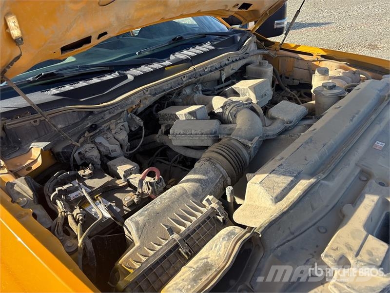 Ford F-350 Flatbed kamyonlar