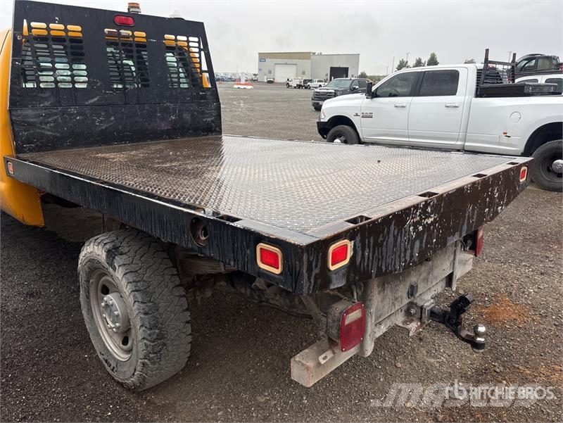 Ford F-350 شاحنات مسطحة/مفصلية الجوانب