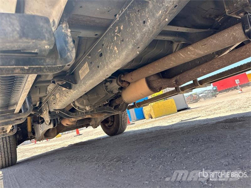 Ford F-350 Flakbilar