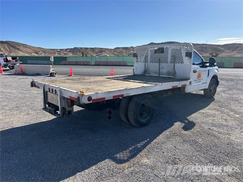 Ford F-350 Flatbed / Dropside trucks