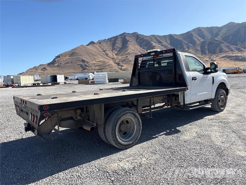 Ford F-350 Platte bakwagens
