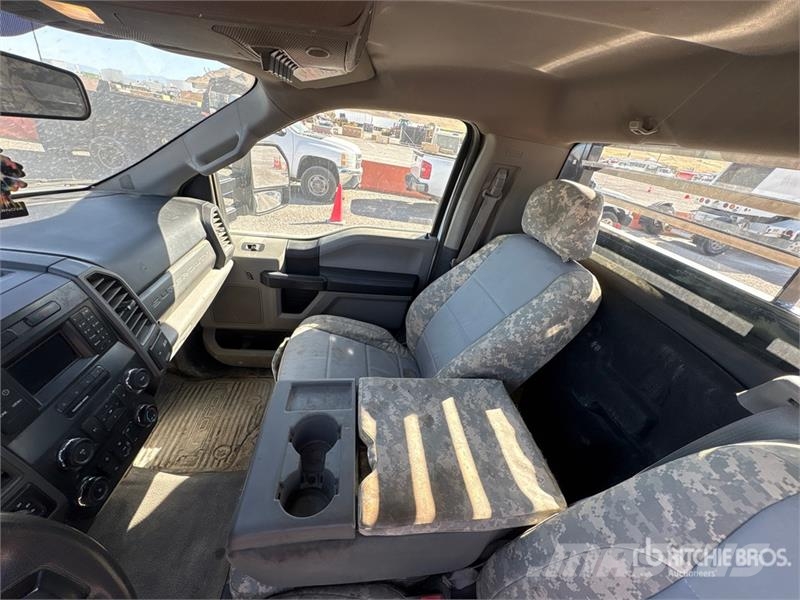 Ford F-350 Platte bakwagens